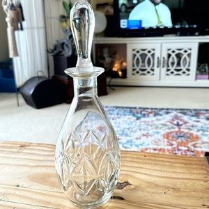 Vintage Round Pressed Cut Glass Liquor Decanter / Wine Bottle w/ Finial Stopper.